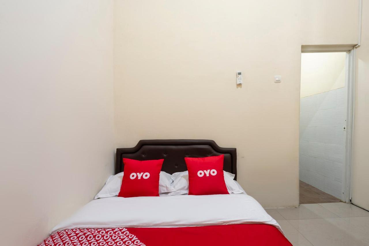 Oyo 3706 Griya Tentrem Syariah Lamongan Extérieur photo