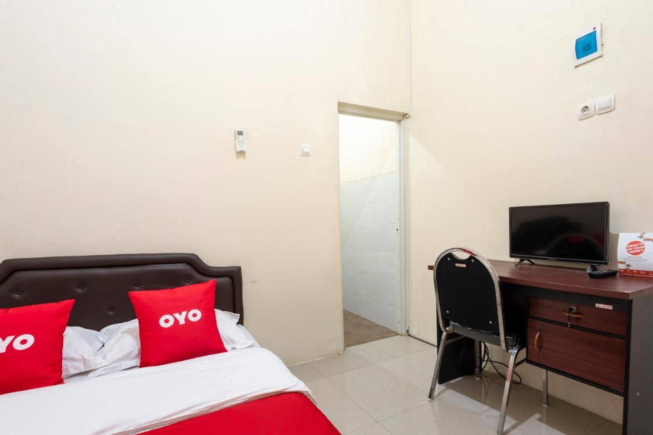 Oyo 3706 Griya Tentrem Syariah Lamongan Extérieur photo